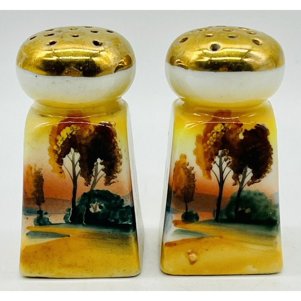 Vintage Japan Lusterware Sunset Salt Pepper Shakers Hand‎ painted 3 inch